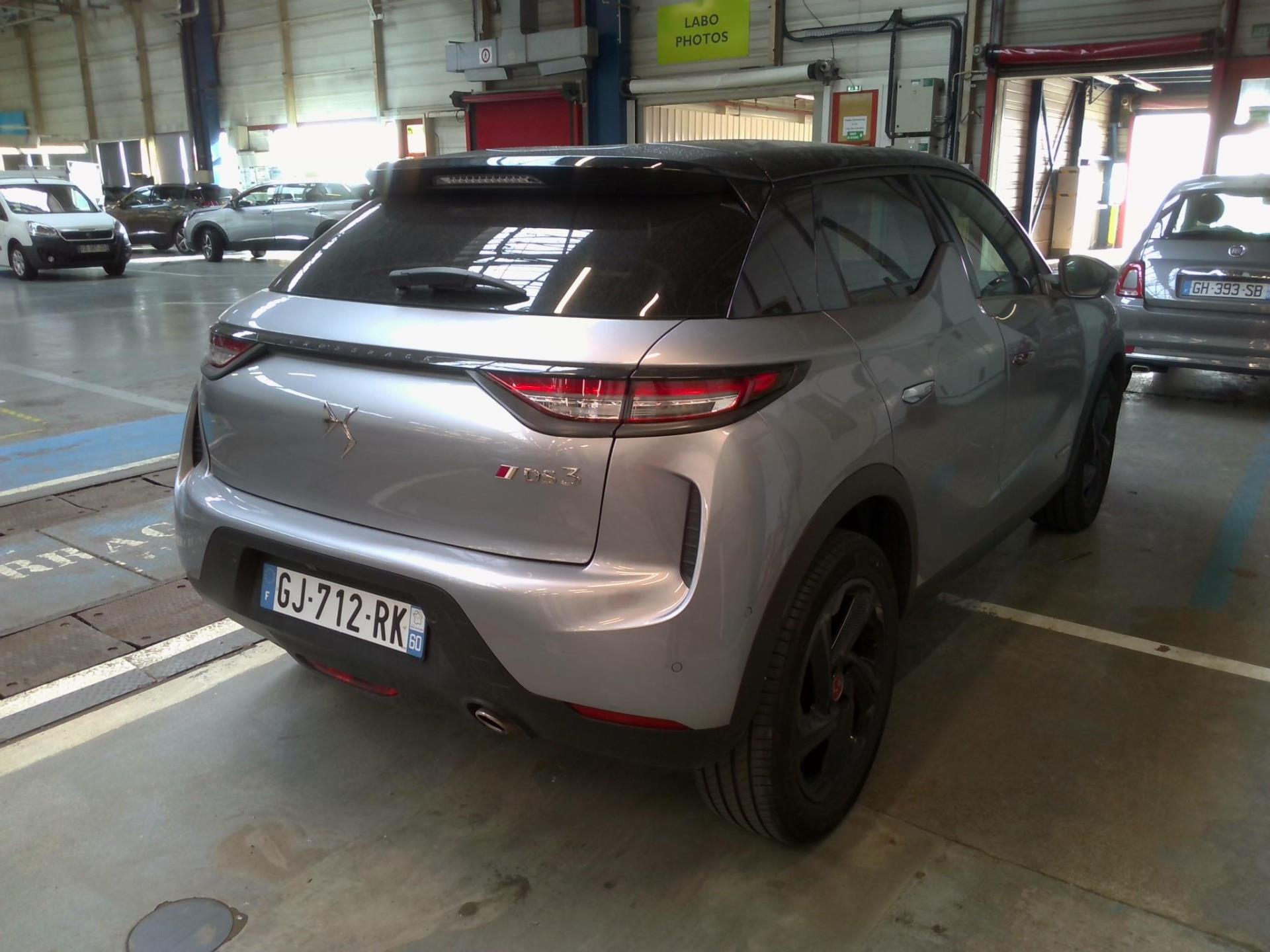 DS DS 3 BlueHDi 130 EAT8 Performance Line+ 2022