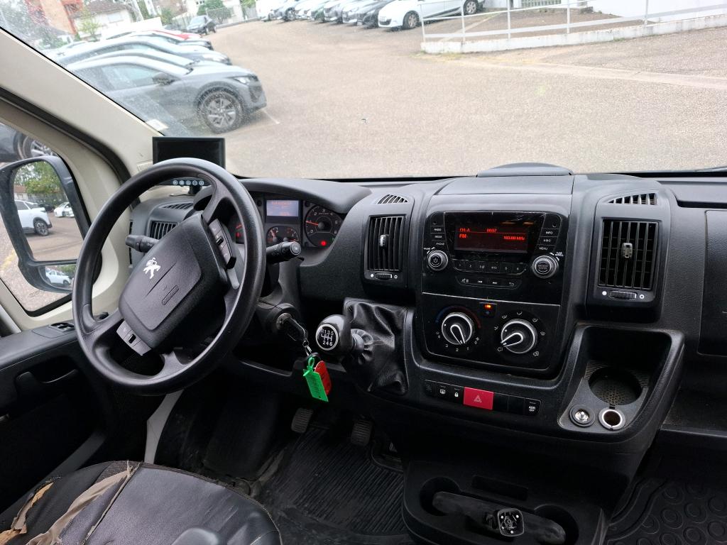 Peugeot BOXER PLC 335 L2 BLUEHDI 140 S&S PRO SR 2021
