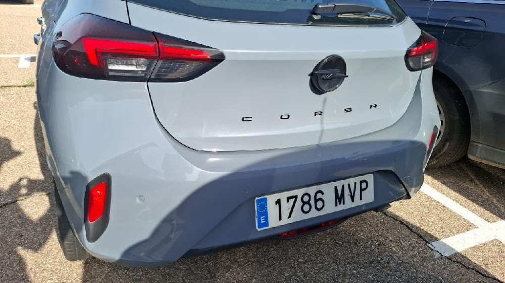 Opel Corsa Corsa GS 1.2T XHL MT6 S/S 100 CV (74kW)