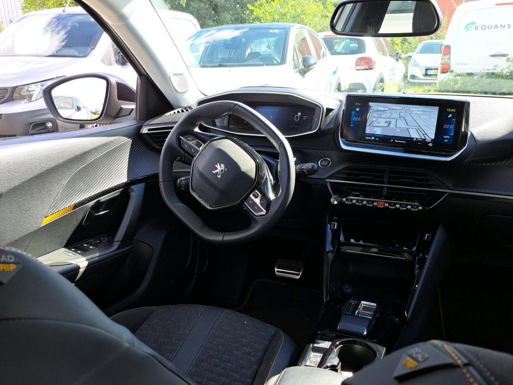 Peugeot 2008 Electrique 136 ch Roadtrip 2022