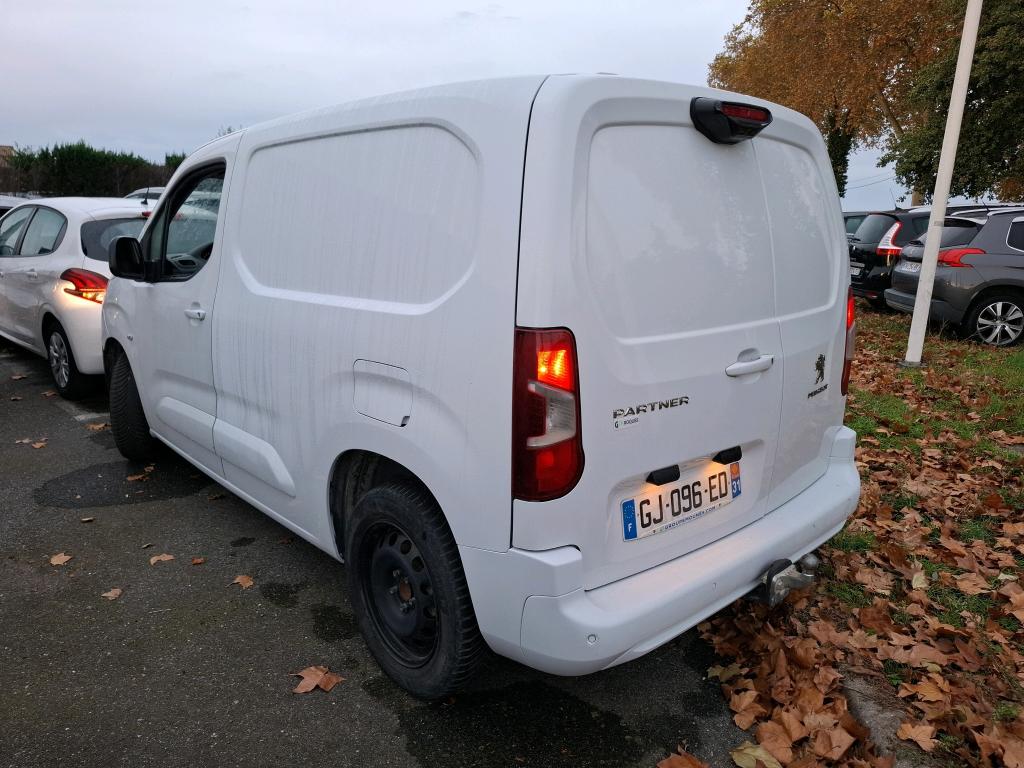 Peugeot PARTNER FOURGON STANDARD 650 KG BLUEHDI 130 S&S EAT8 ASPHALT 2022