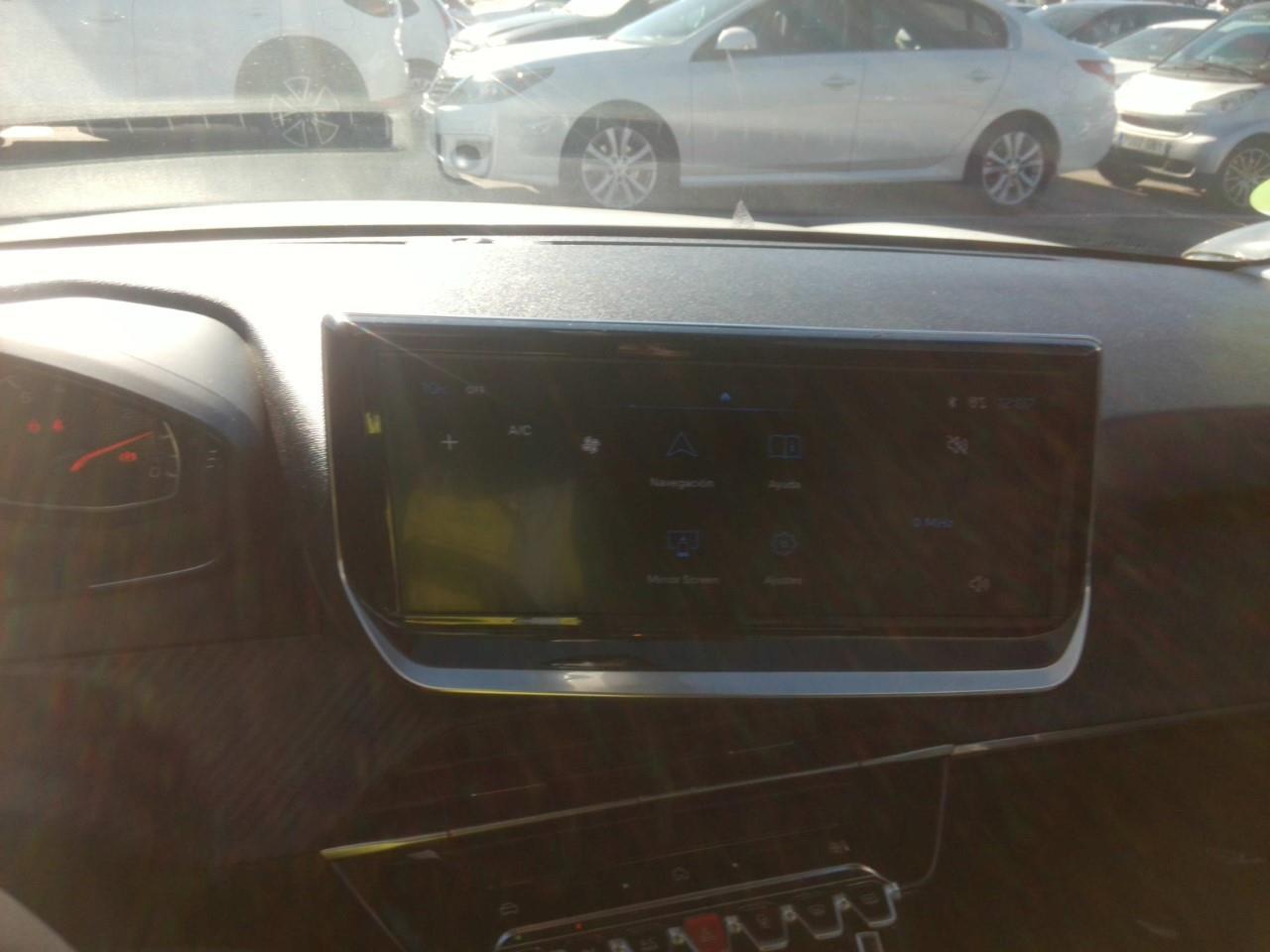 Foto Peugeot 208 15