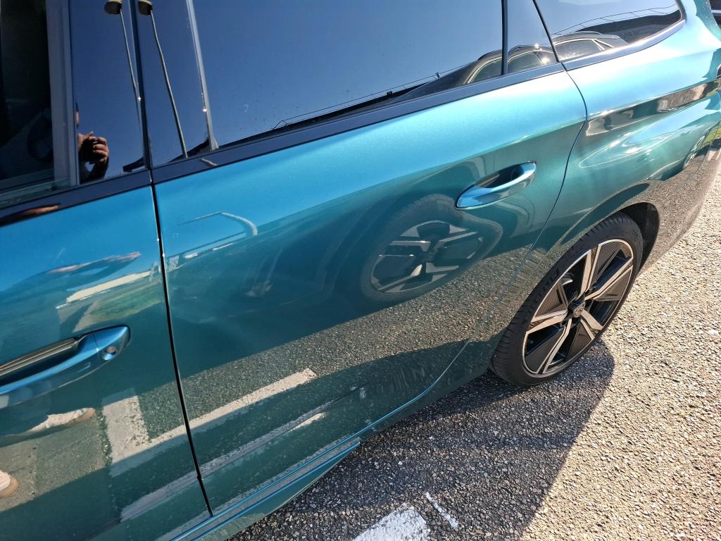 Peugeot 308 SW Hybrid 136 e-DCS6 GT 2025
