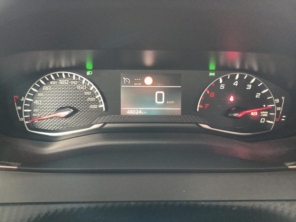 Peugeot 208 BLUEHDI 100 S&S BVM6 ACTIVE BUSINESS R 2023