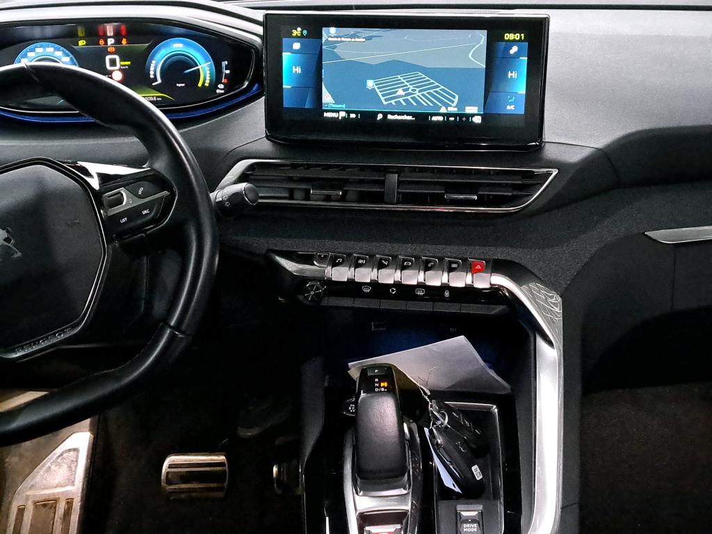 Peugeot 3008 Hybrid 225 e-EAT8 Roadtrip 2022