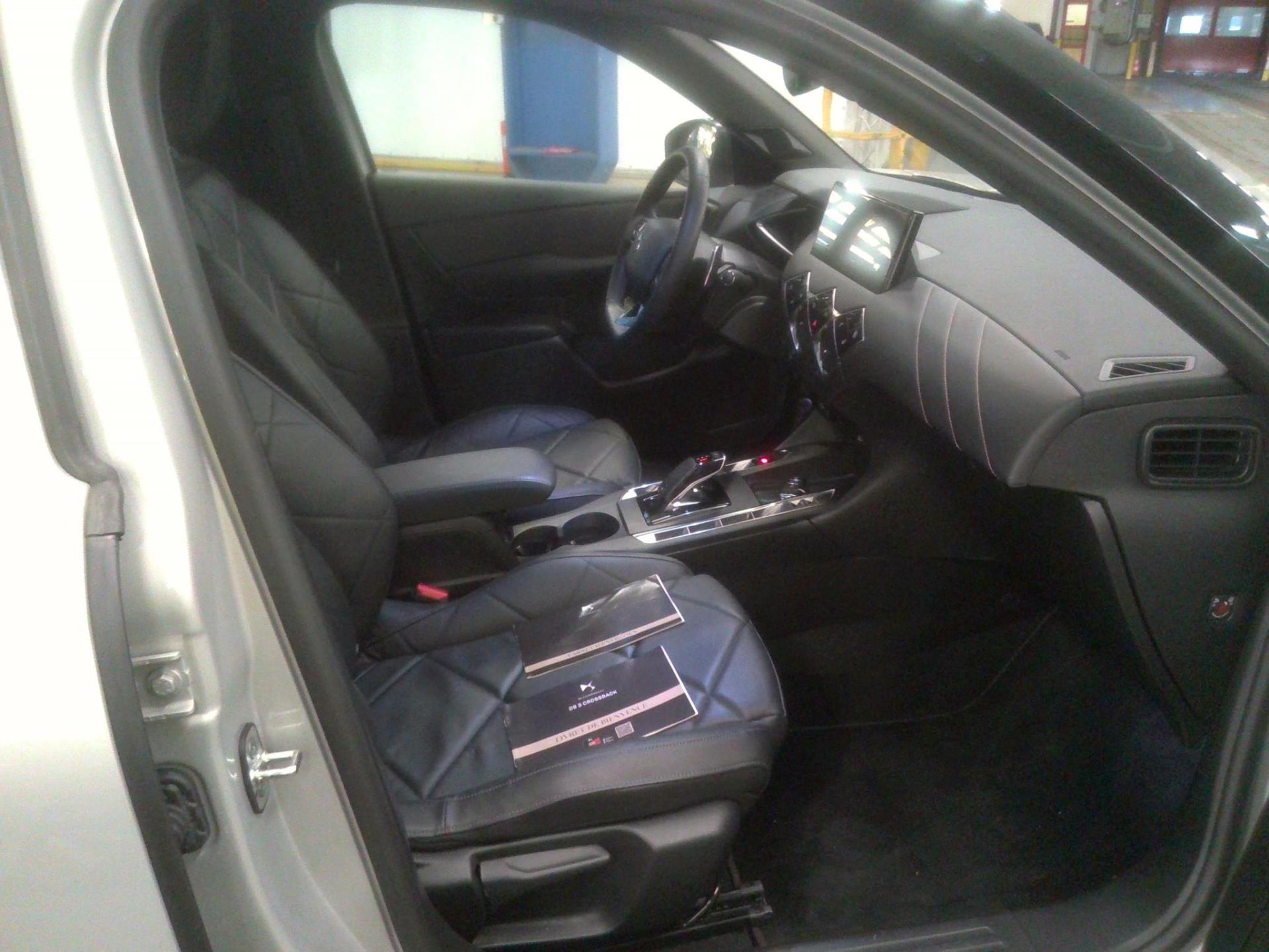 DS DS 3 BlueHDi 130 EAT8 Rivoli 2023