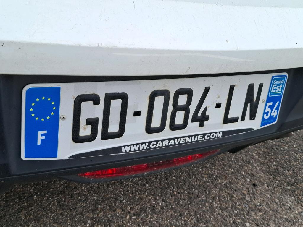 Peugeot 208 BLUEHDI 100 S&S BVM6 PREMIUM PACK 2021