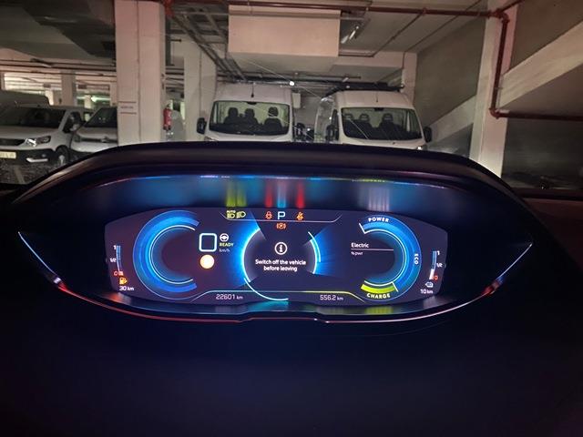 Foto Peugeot 3008 Hybrid 4