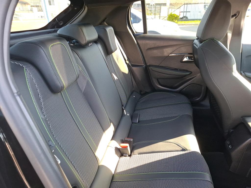 Peugeot 208 Hybrid 136 e-DCS6 GT 2025