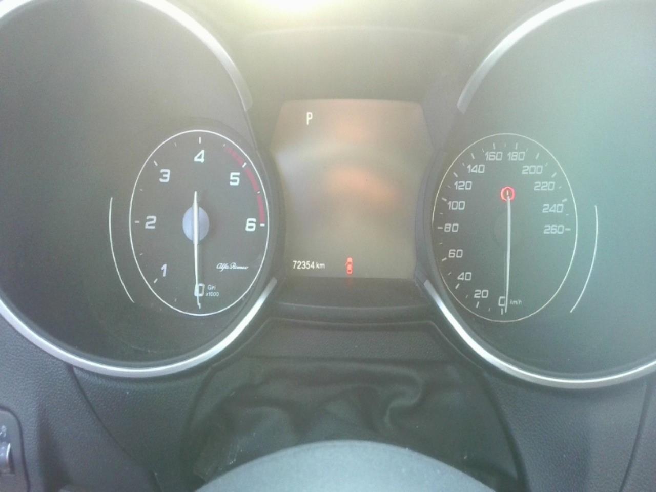 Foto Alfa Romeo Stelvio 4
