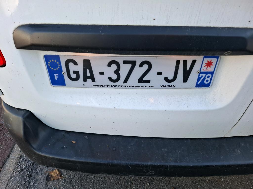 Peugeot EXPERT FGN TOLE STANDARD 2.0  BLUEHDI 120 S&S EAT8 ASPHALT 2021
