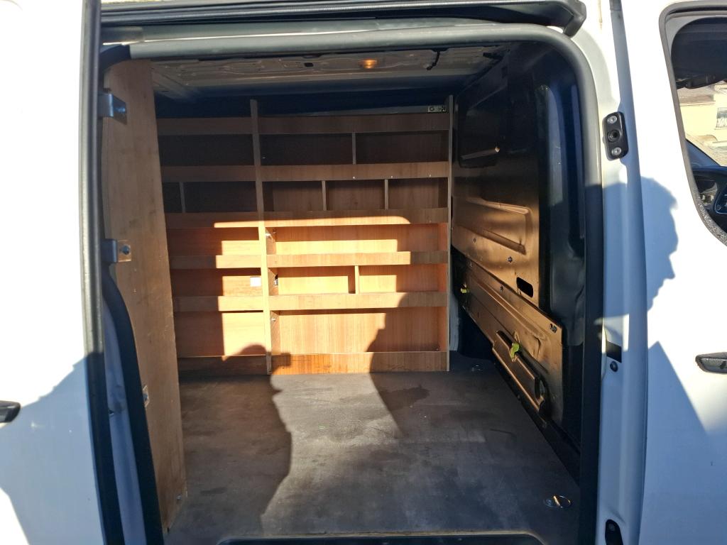 Peugeot EXPERT FGN TOLE STANDARD 2.0  BLUEHDI 120 S&S EAT8 ASPHALT 2021