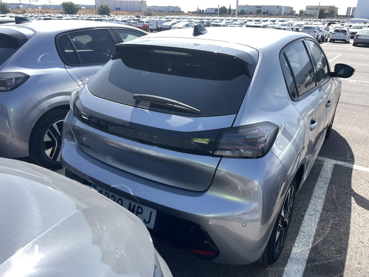 Foto Peugeot 208 4