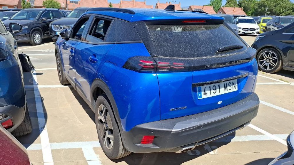 Foto Peugeot 2008 6