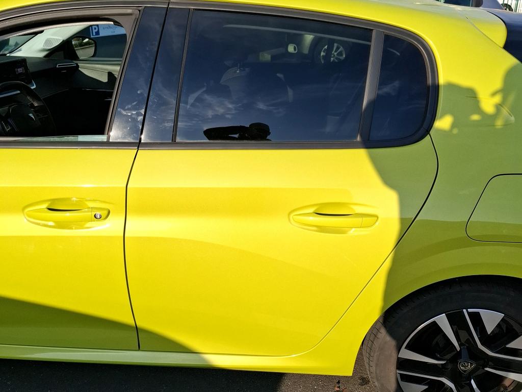 Peugeot 208 Hybrid 100 e-DCS6 Allure 2024