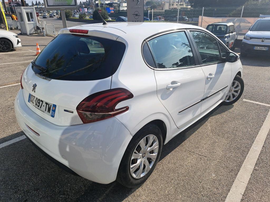 Peugeot 208 1.2 PureTech 82ch BVM5 Active 2016