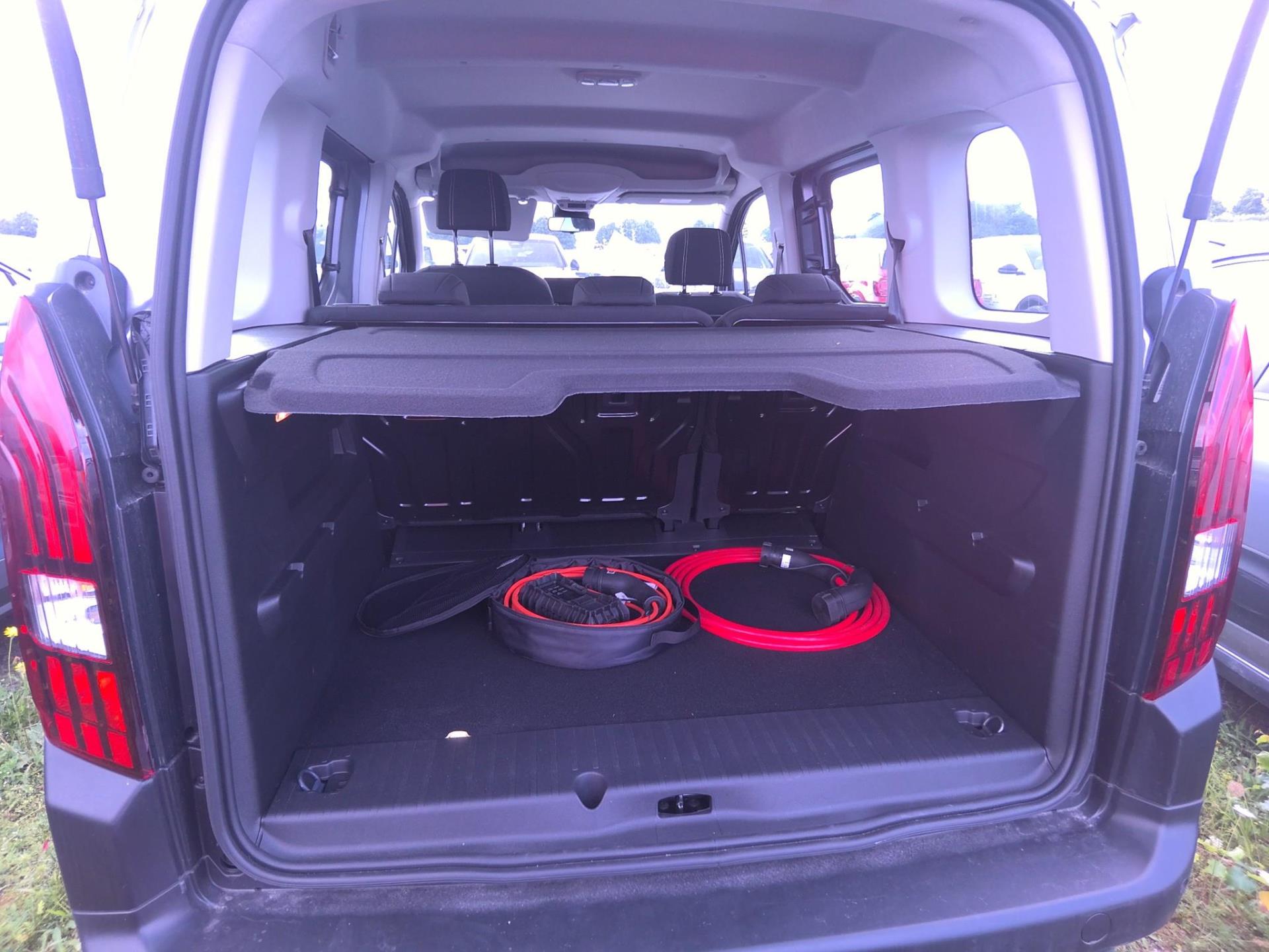 Peugeot e-Rifter M e136ch Batterie 54kWh 5pl Allure 2024