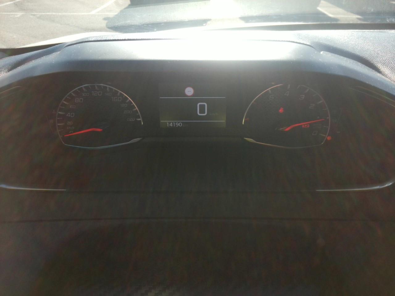 Foto Peugeot 208 9