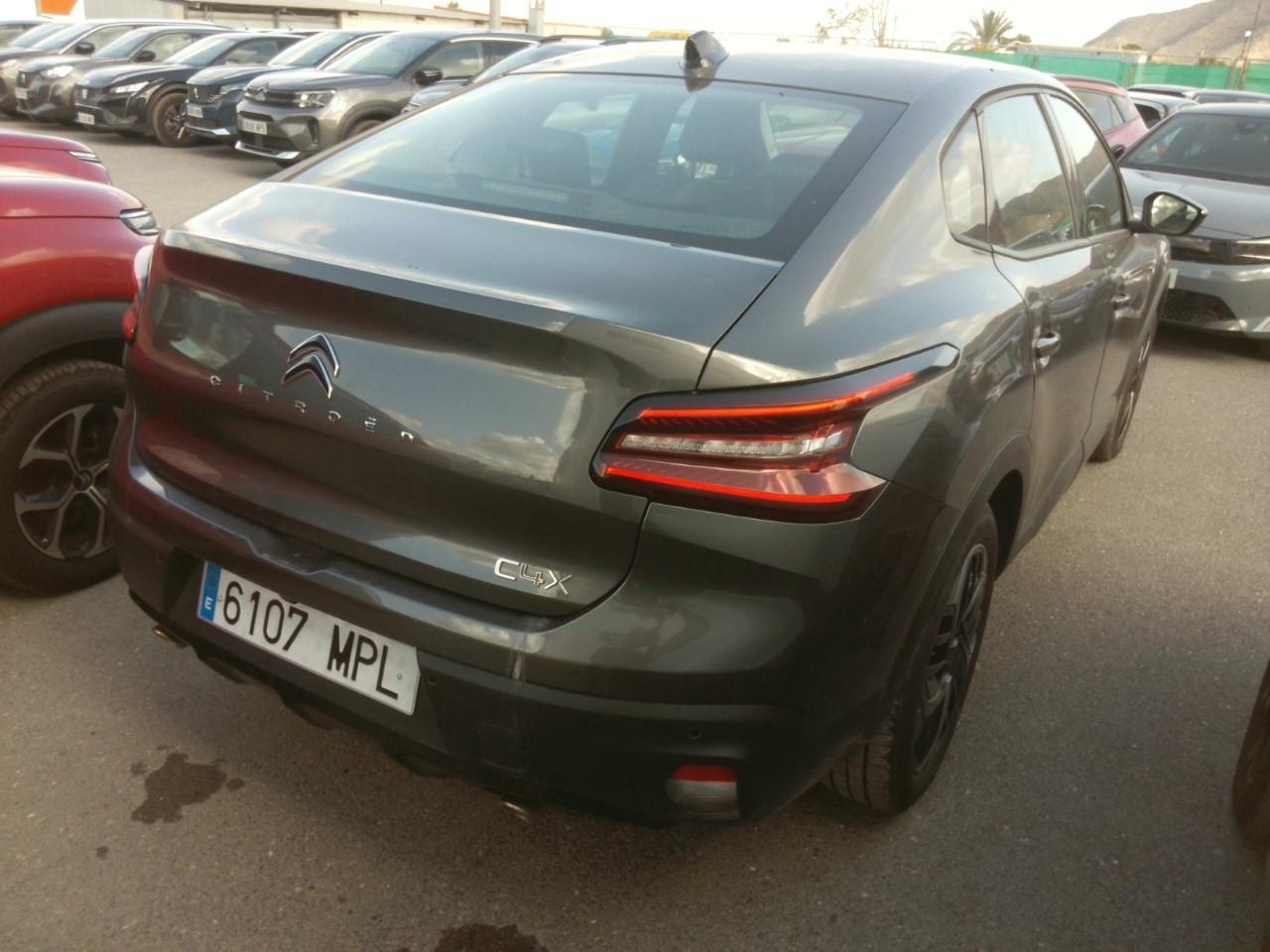 Foto Citroën C4 X 9