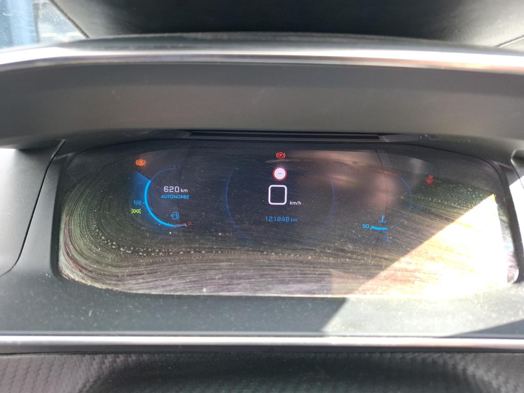 Peugeot 208 BlueHDi 100 S&S BVM6 Allure Business 2021