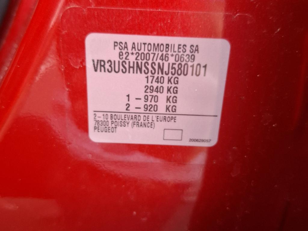 Peugeot 2008 PureTech 130 S&S EAT8 GT 2022