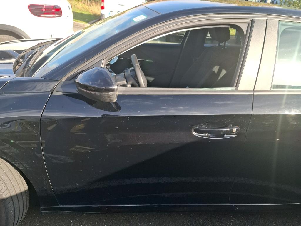 Peugeot 208 PureTech 100 S&S BVM6 Active 2024