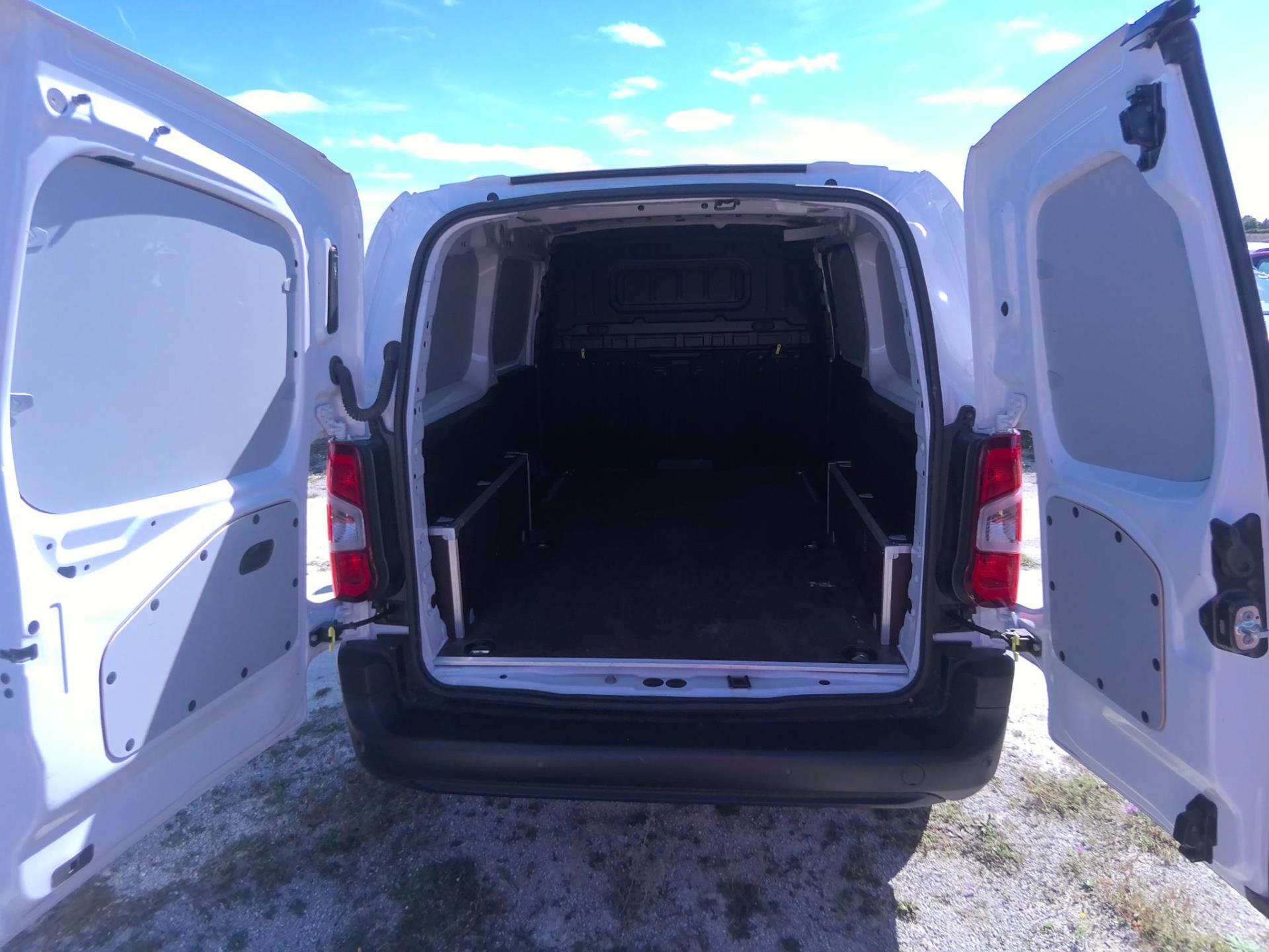 Citroen BERLINGO VAN TAILLE XL 950KG BLUEHDI 100 S&S BVM6  2024