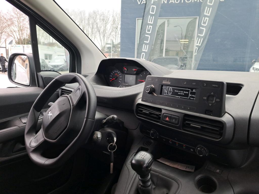 Peugeot PARTNER FOURGON STANDARD 650 KG PURETECH 110 S&S BVM6 PREMIUM 2020