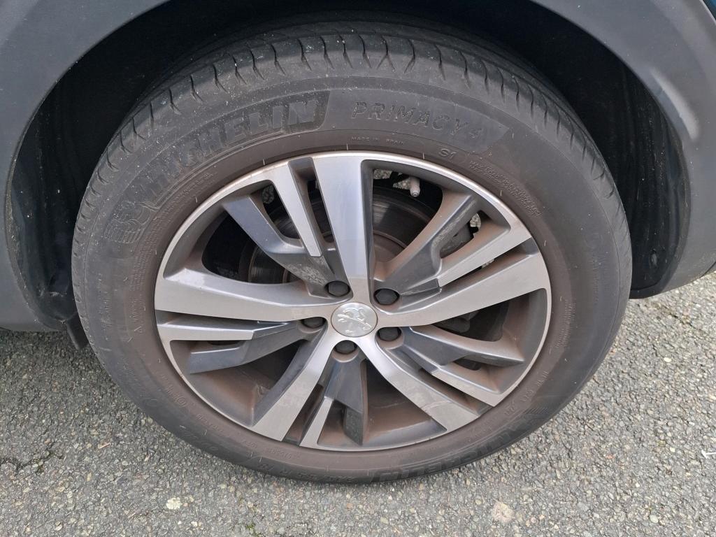 Peugeot 3008 Puretech 130ch S&S BVM6 Allure Pack 2022