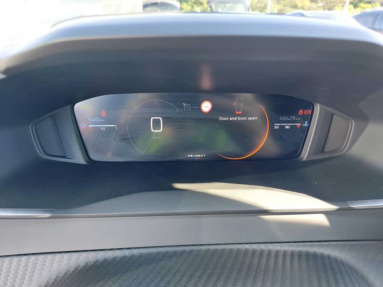 Foto Peugeot 2008 10