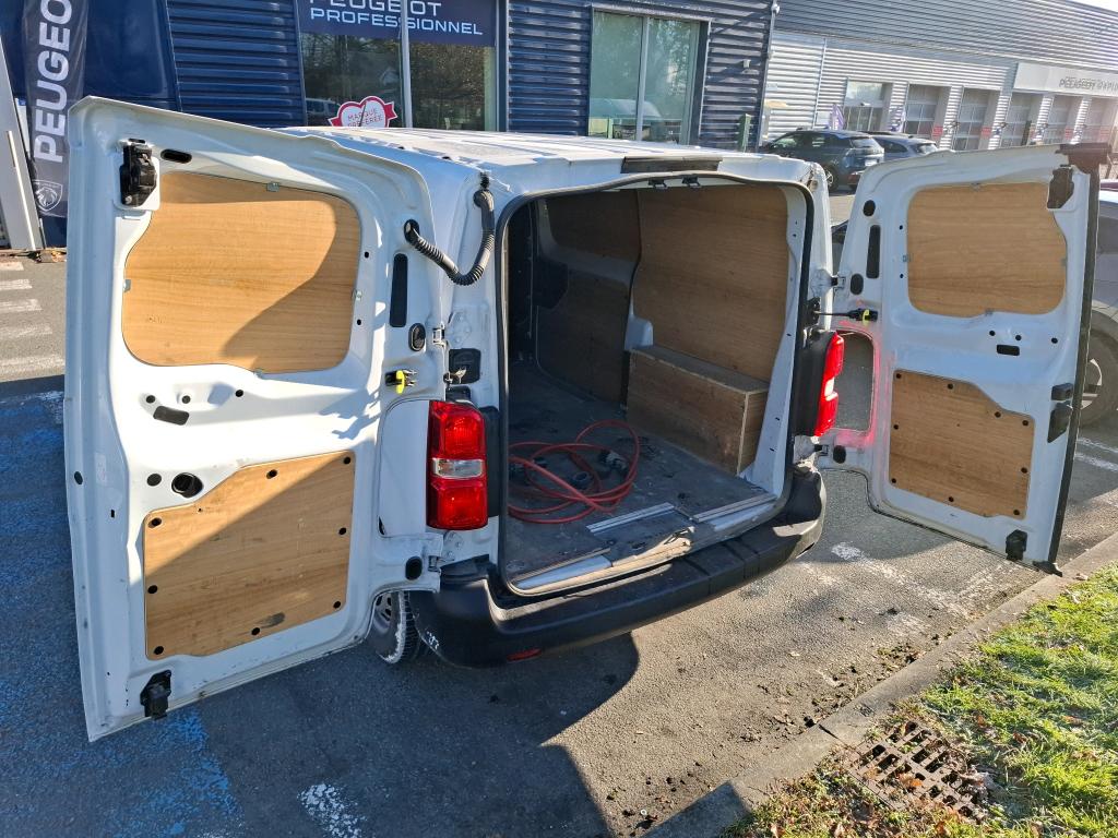 Peugeot EXPERT FGN TOLE M ELECTRIQUE 75KWH 136CH  2022