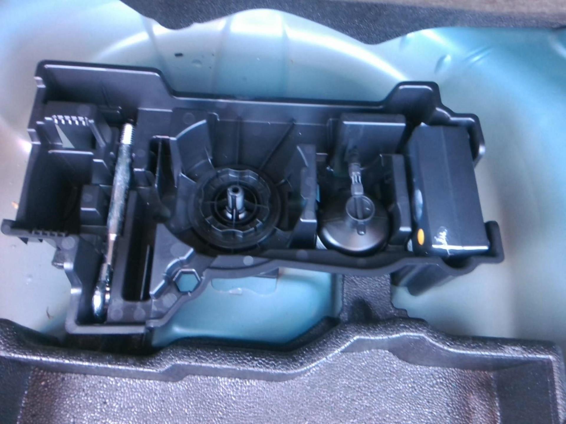 Peugeot 2008 Hybrid 145 e-DCS6 Style 2025