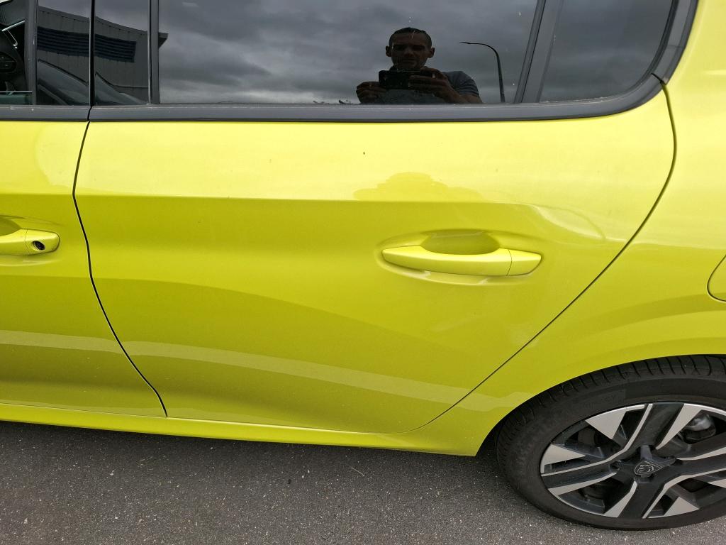 Peugeot 208 Hybrid 110 ch e-DCS6 Allure 2025