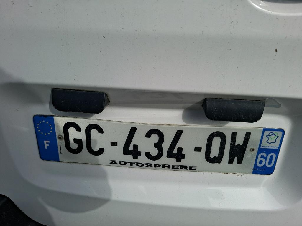 Peugeot EXPERT FGN TOLE STANDARD BLUEHDI 100 S&S BVM6 PREMIUM 2021