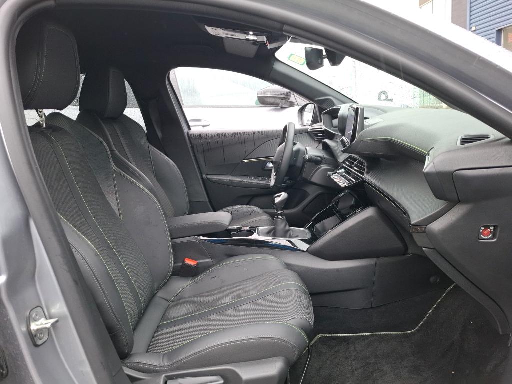 Peugeot 208 PureTech 100 S&S BVM6 GT 2024