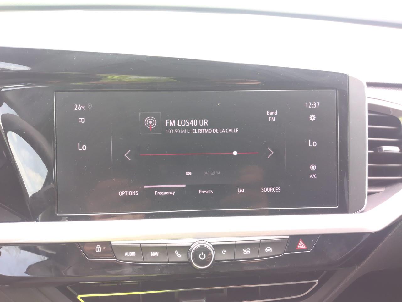 Foto Opel Grandland PHEV 8