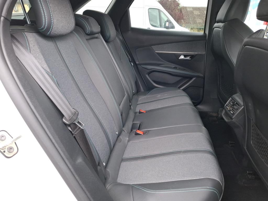 Peugeot 3008 BlueHDi 130ch S&S EAT8 Allure Pack 2021