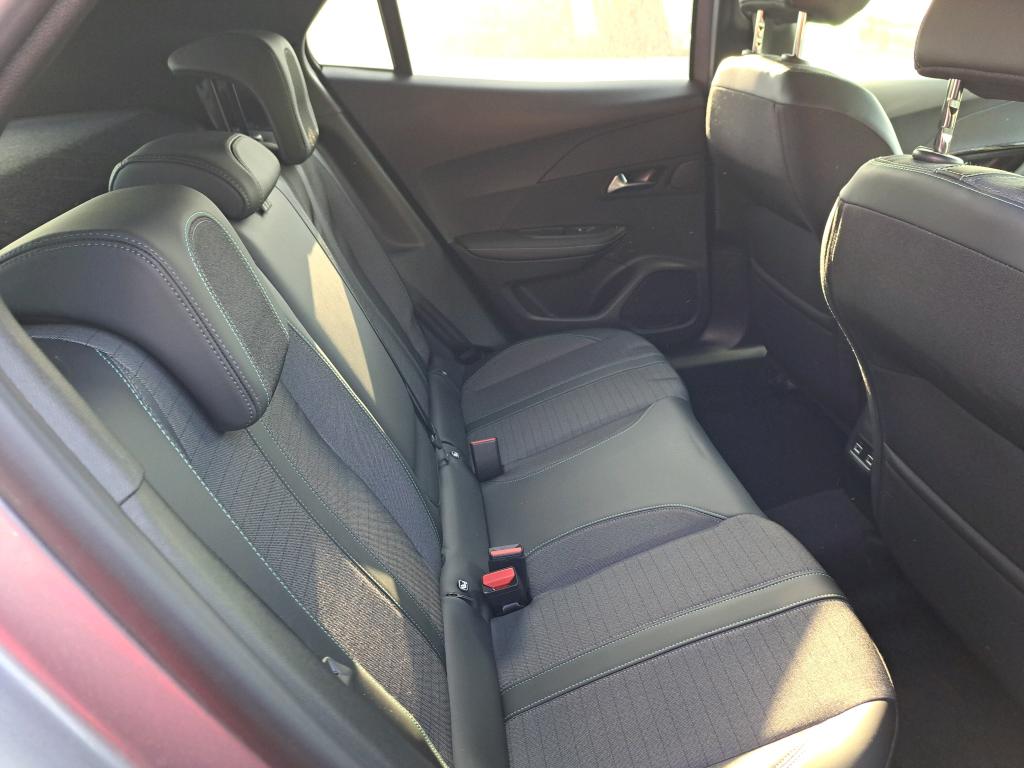 Peugeot 2008 PureTech 130 S&S BVM6 Allure Pack 2023