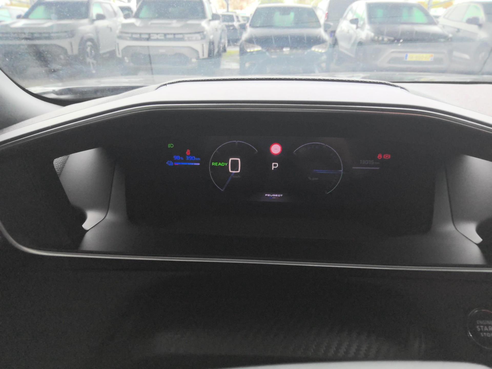 Peugeot 2008 Electrique 156 ch 54 kWh GT 2025
