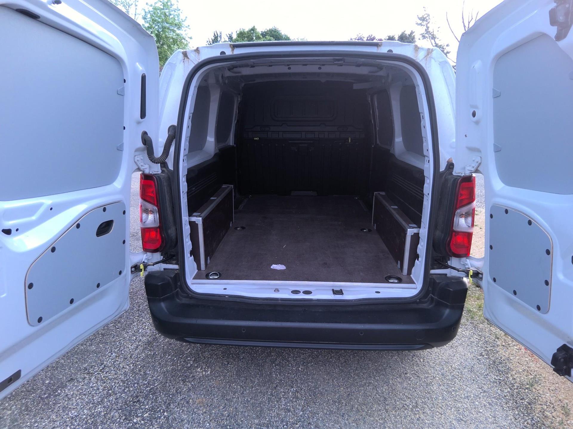 Citroen BERLINGO VAN TAILLE XL 950KG BLUEHDI 100 S&S BVM6 2024