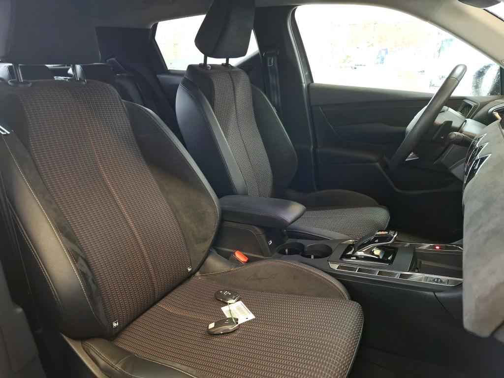 DS DS3 Crossback PureTech 130 EAT8 Performance Line+ 2023