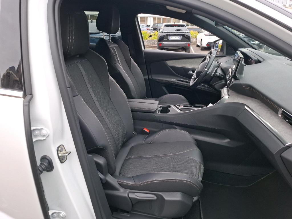 Peugeot 3008 Hybrid 136 e-DCS6 GT 2024