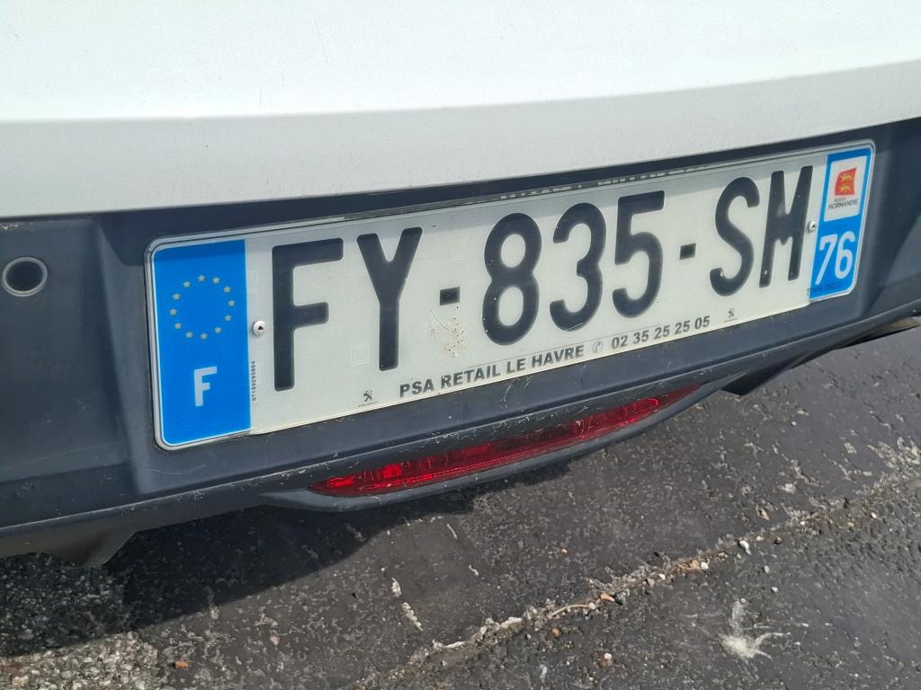 Peugeot 208 BLUEHDI 100 S&S BVM6 PREMIUM 2021