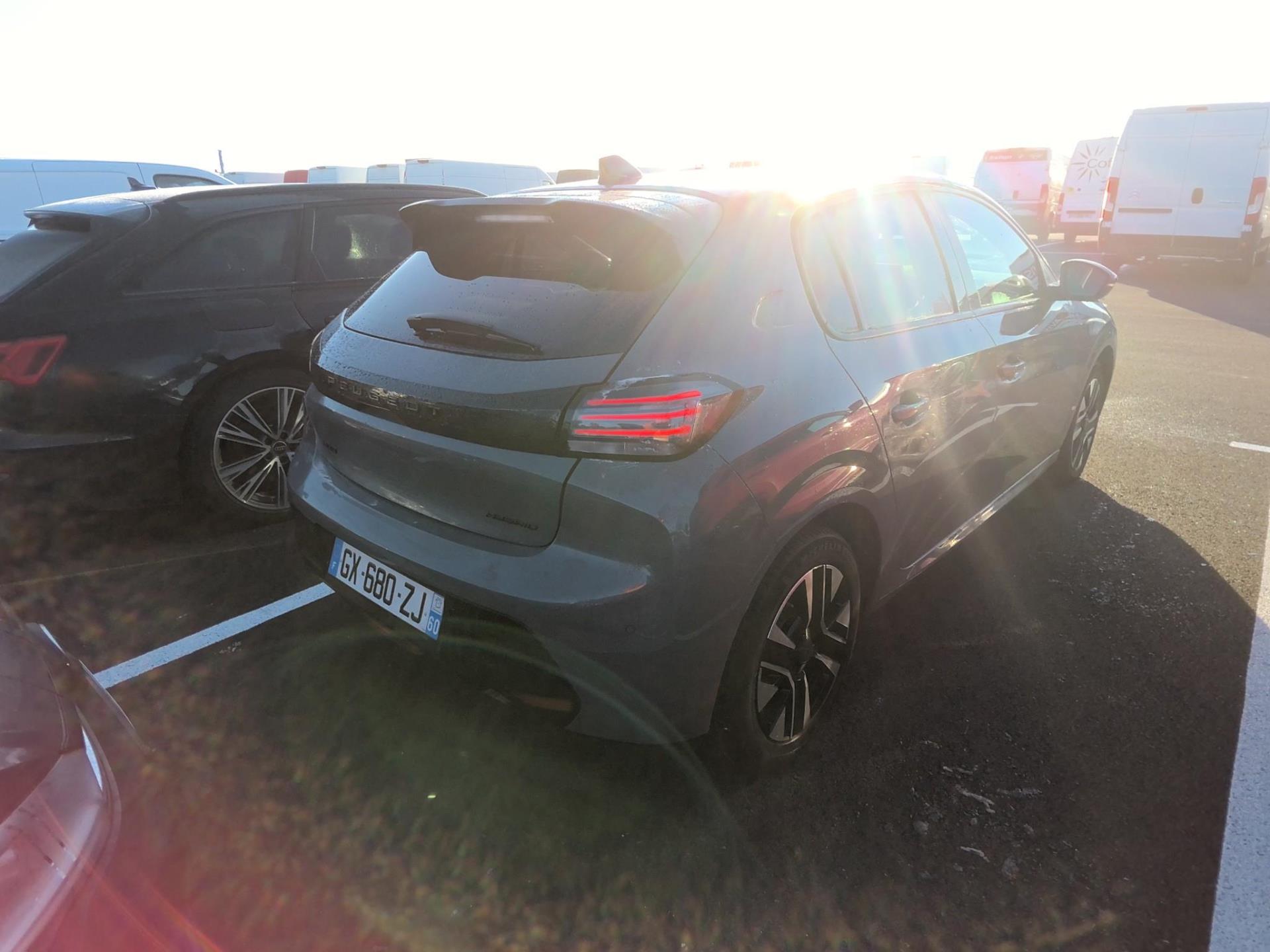 Peugeot 208 Hybrid 100 e-DCS6 Allure 2024