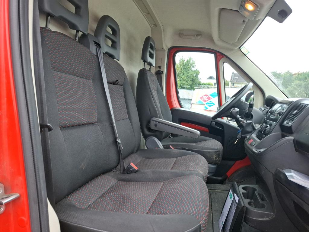 Peugeot BOXER TOLE 333 L1H1 BLUEHDI 120 S&S PRO 2022