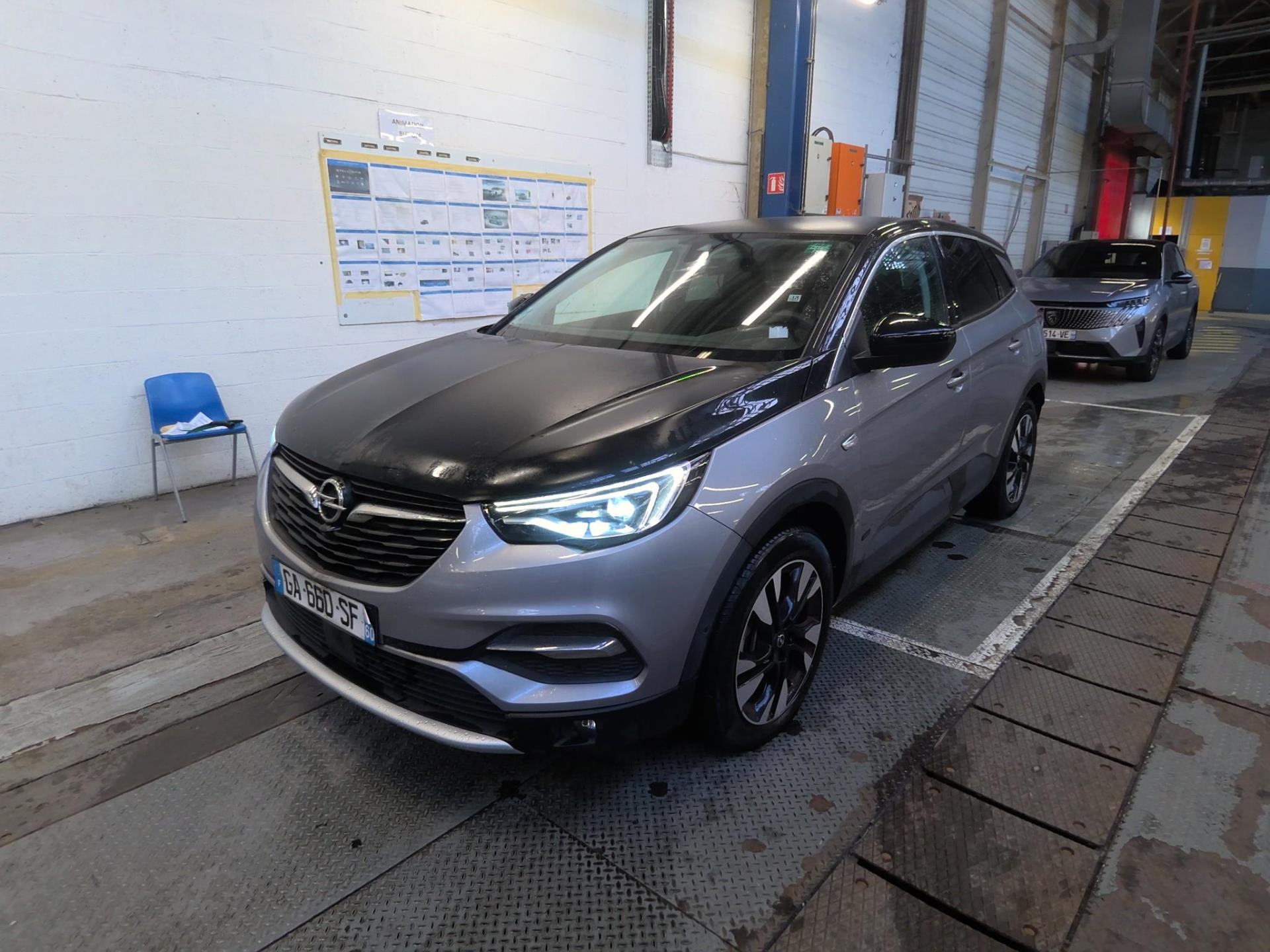 Opel Grandland Hybrid4 300 ch AWD BVA8 Ultimate 2021