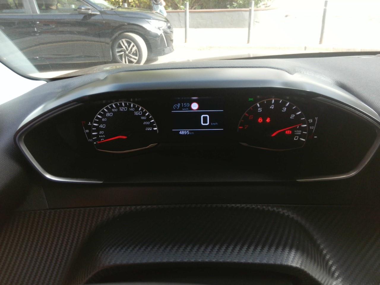 Foto Peugeot 208 9
