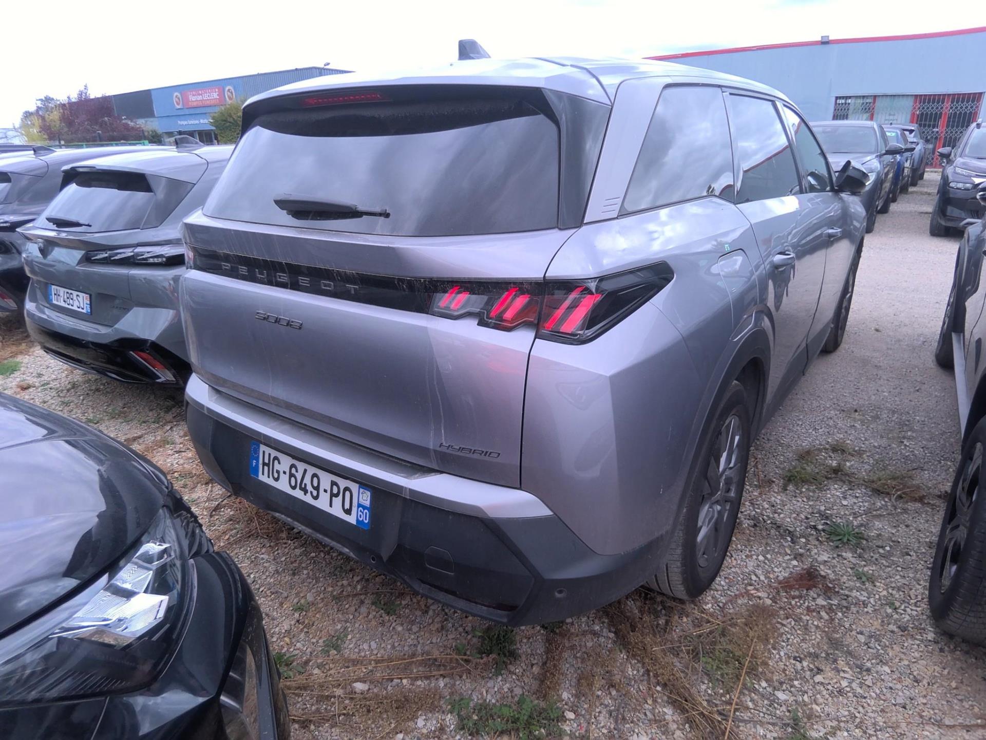 Peugeot 5008 Hybrid 145 ch e-DCS6 Allure 2025