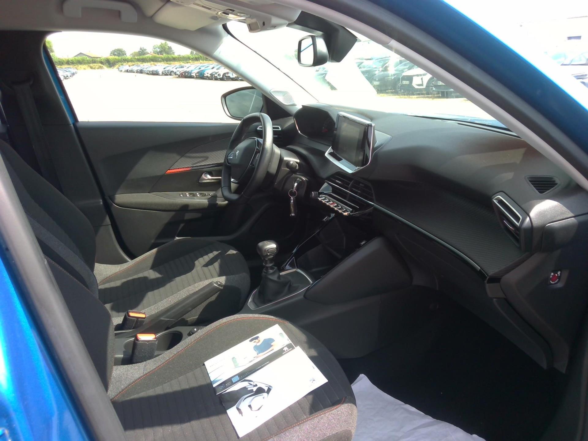 Peugeot 2008 PureTech 100 S&S BVM6 Active Business 2020