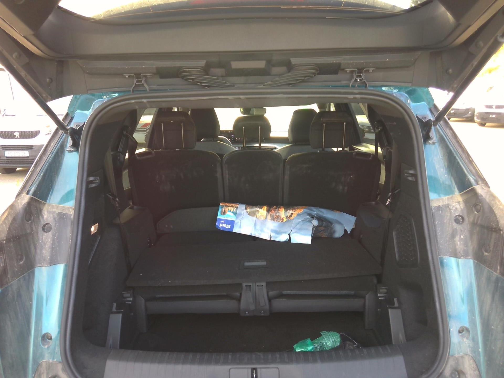 Peugeot 5008 Hybrid 145 e-DCS6 Allure 2025